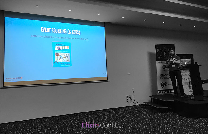 tonci-tijdens-elixirconf