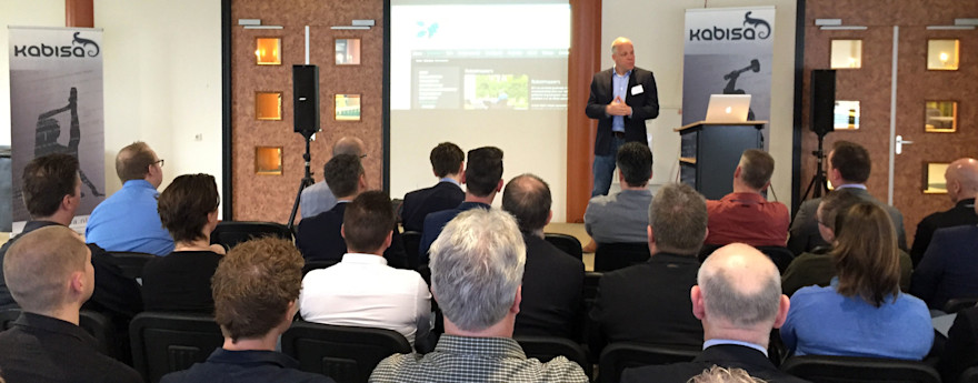 David van Dinther presenteert over Smart Industries